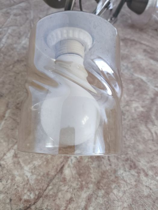 Люстра, в хорошем состоянии