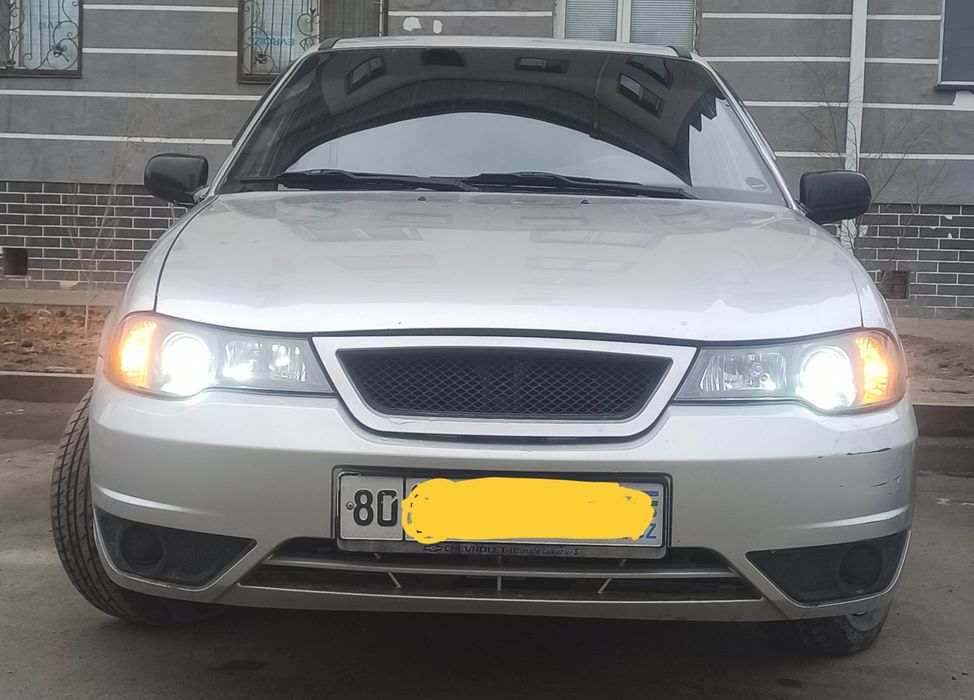 Продам свою машина - Нексия 2