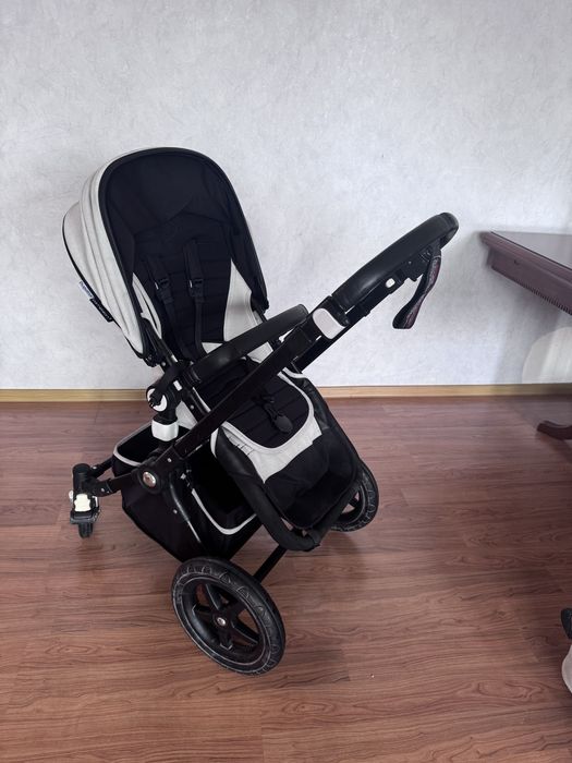 Коляска Bugaboo Cameleon 3 с люлькой 2в1