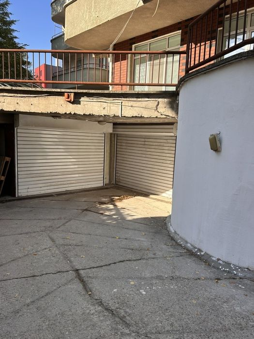 Продава се Гараж / Паркомясто в София, Надежда 4 - 18 кв.м за 2167 €/кв.м - Снимка #1