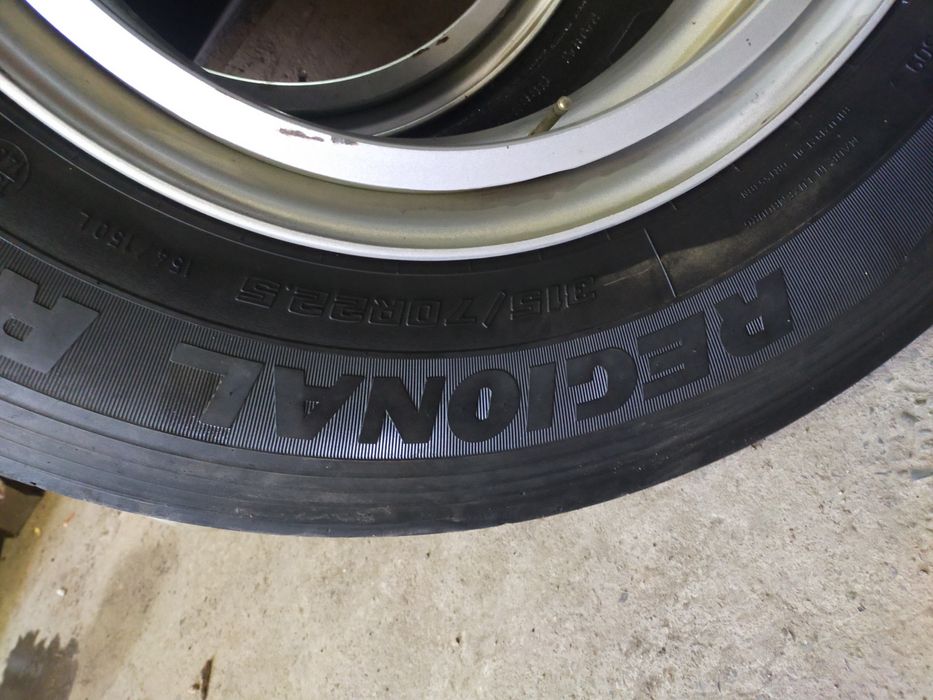 Продам резину 315#70#22.5 без дисков