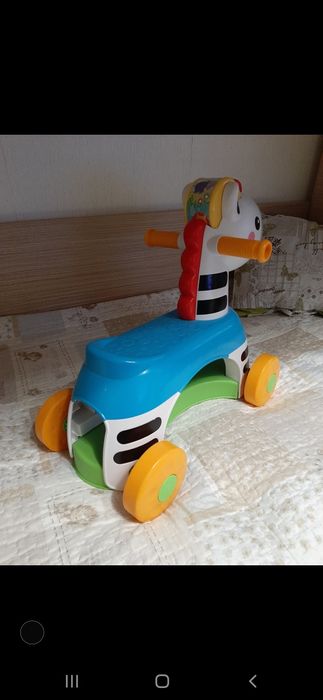 Музикална зебра - проходилка Fisher price