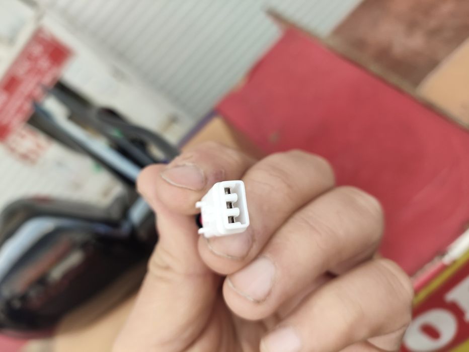 Камри 20,25 евро зеркало Тайвань