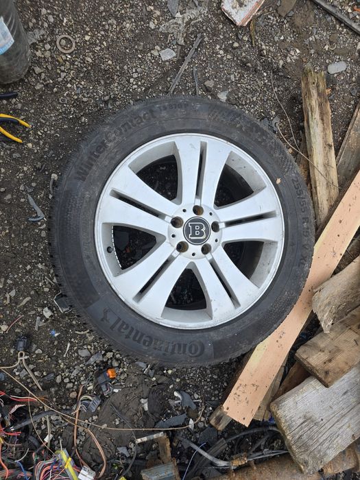 Джанти с гуми за Mercedes GL 2008 година почти нови гуми