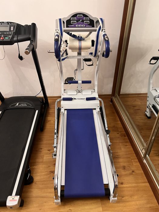 Продам беговую дорожку + массажер