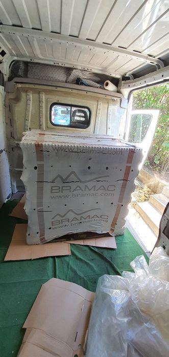 Товарни превози Търговище-Транспортни и хамалски услуги , Бус под наем