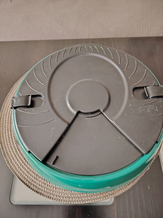 Хранилка за дребни животни