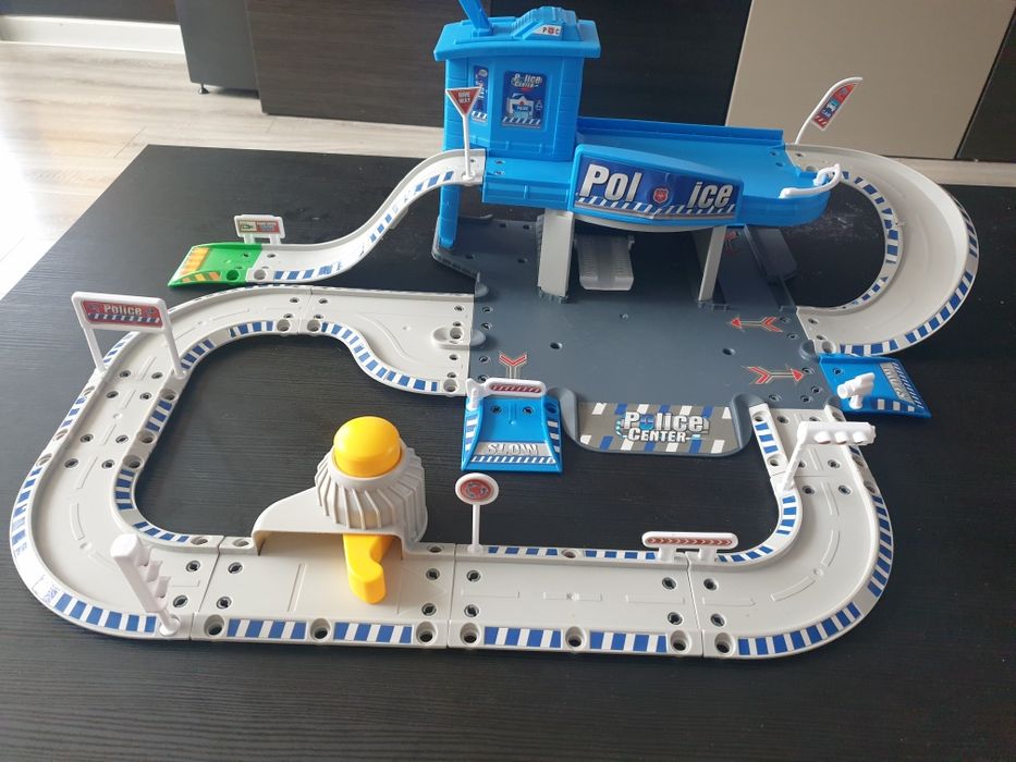 Детски писти hot wheels, mcqueen, Fisher price