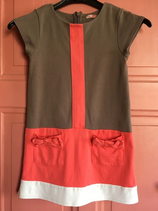 7-8г 4 френски рокли корал дънкова суичъри с цветя 128см