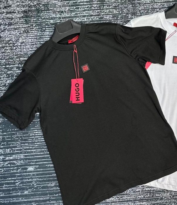 Moncler , Fendi , Balenciaga , Hugo и др. Маркови мъжки тениски