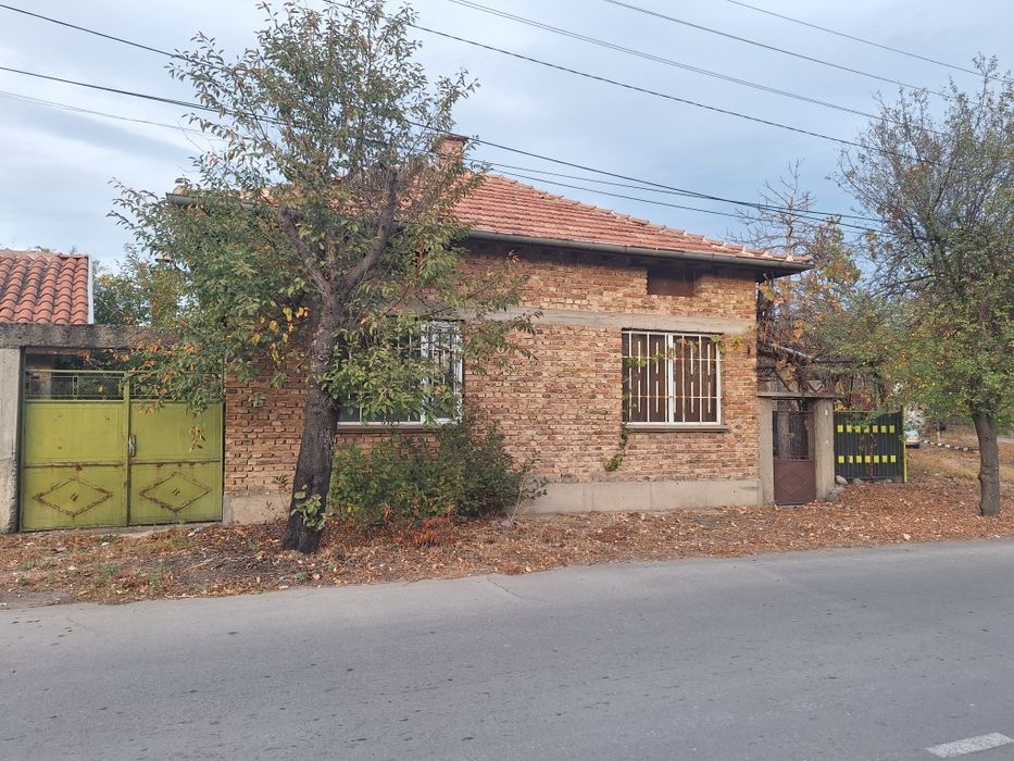 Продава се Къща в с. Горно Сахране, Област Стара Загора - 143 кв.м за 357 €/кв.м - Снимка #8