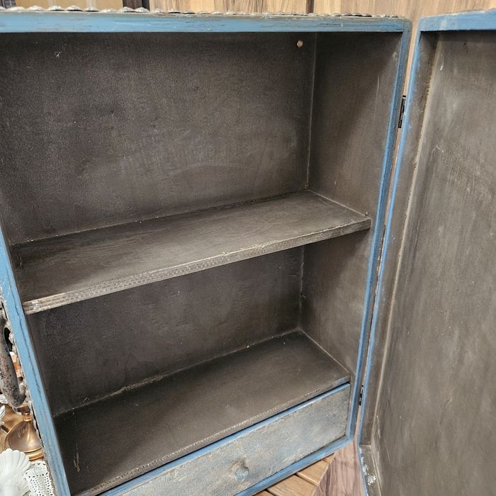 Огледало шкаф винтидж