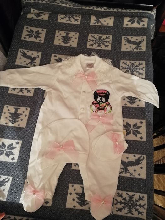 Продам комплект на выписку