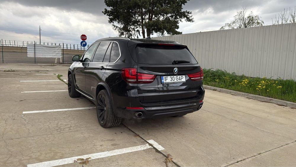 BMW X5 F15 xDrive 2.0d | 2016 | CarPlay | Volan M | TVA deductibil