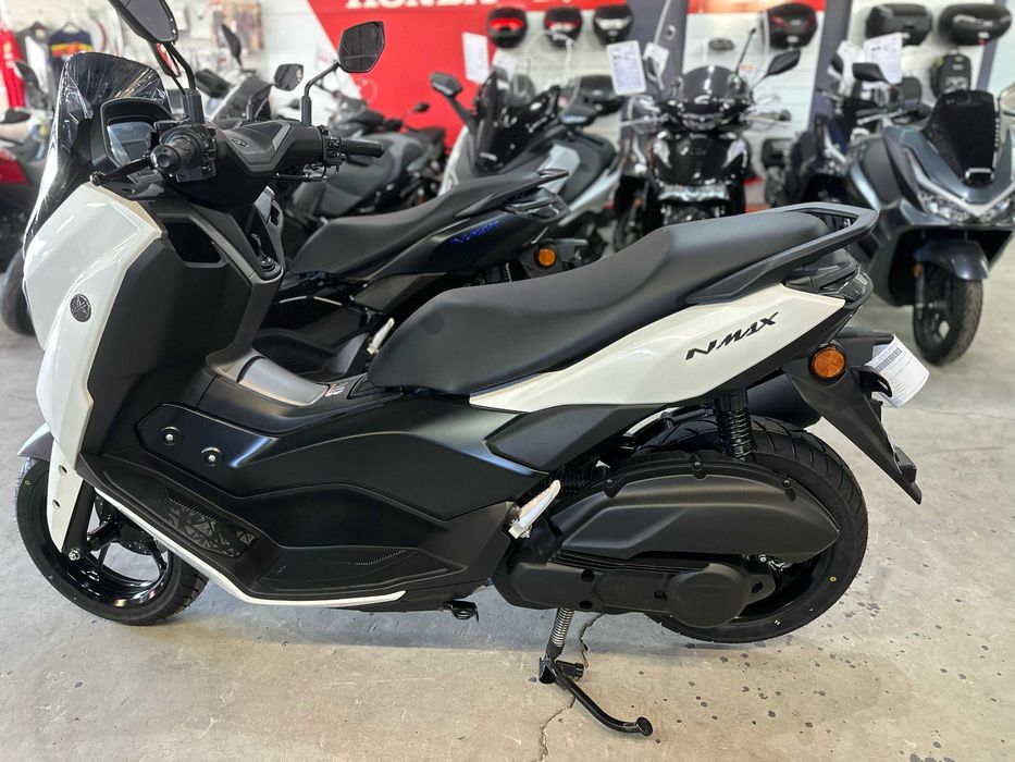 Yamaha N-Max 125 nou 0km - Yamaha Constanta by EST BIKE