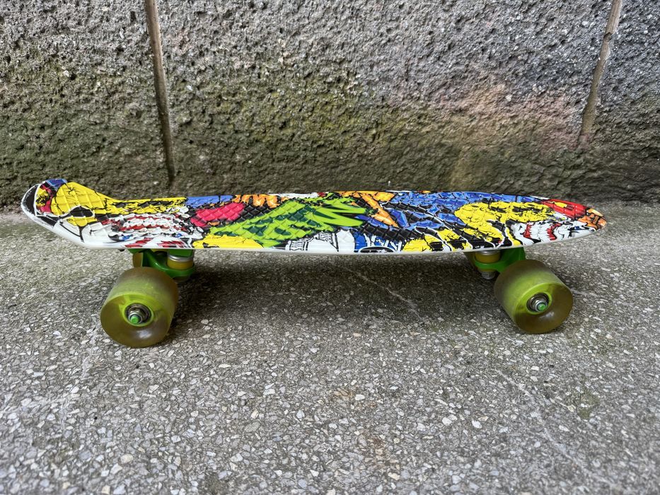 Vand skateboard pentru copii