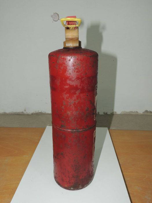 Маслен филтър SM142, M20X1,5.  2 кг. Прахов пожарогасител Ятрус 2