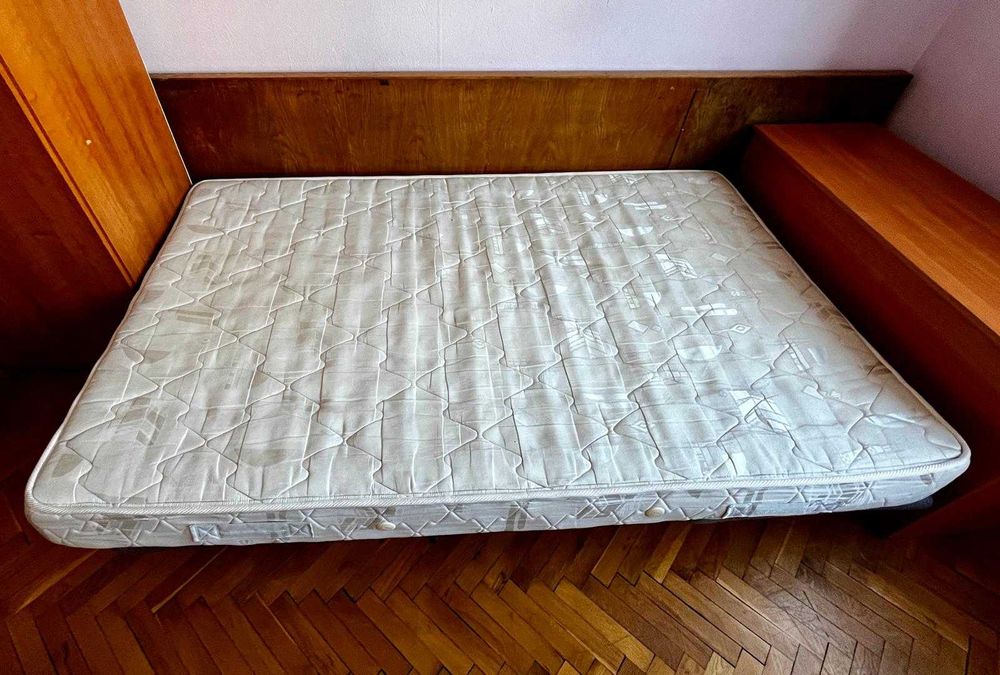 Подматрачна рамка с матрак