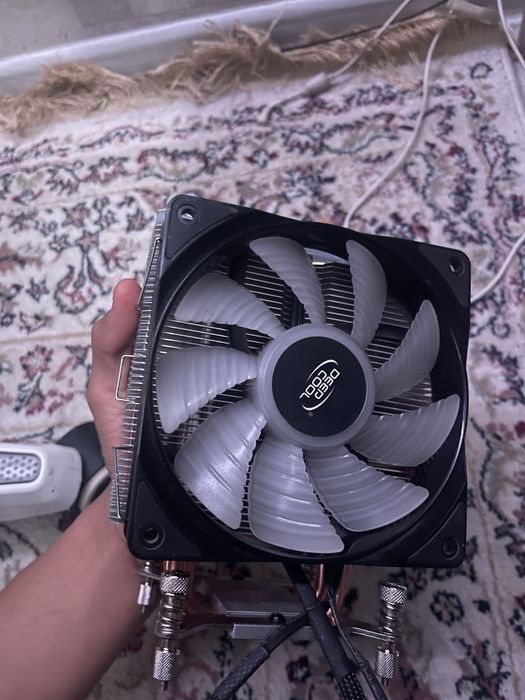 Продам кулер для процессора Deepcool