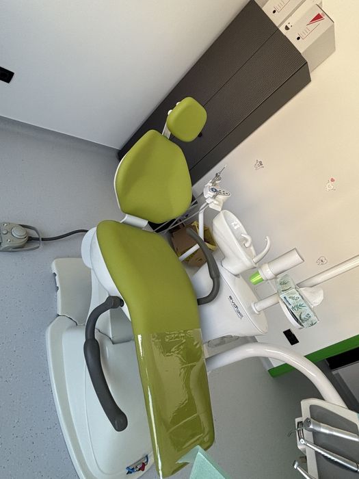 Unit dentar / scaun stomatologic Evotech de la Poka