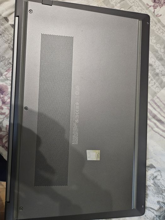 Hp  z book  16''