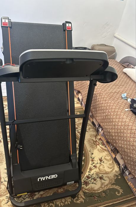 Продаю беговую дорожку