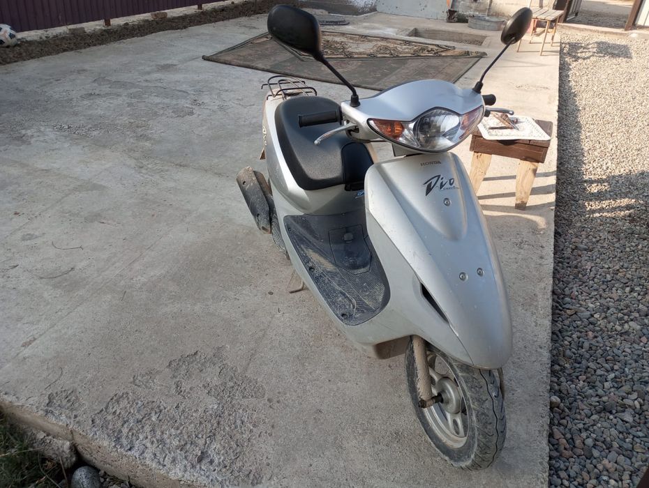 Мопед 2000 Honda dio