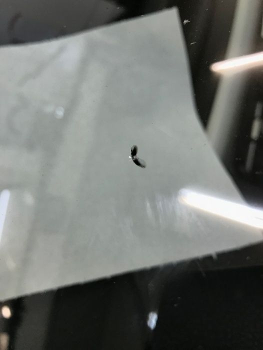 Reparatii parbrize, reparatii ciobituri, reparatii fisuri, parbrize