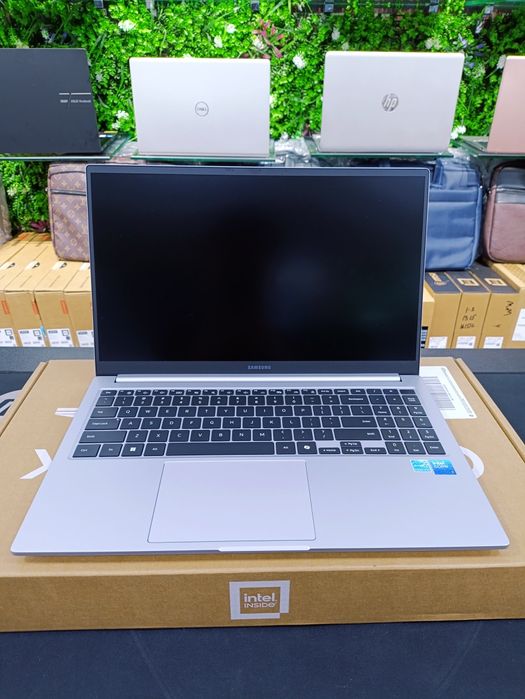 Samsung Galaxy Book 4