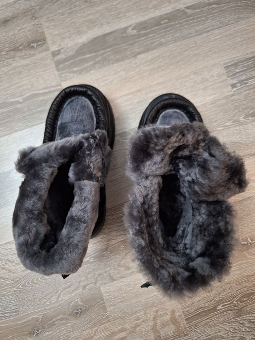 Продам шикарные,стильные угги