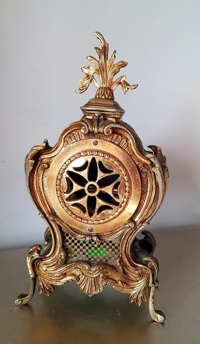 Ceas/ustensile vechi pentru semineu