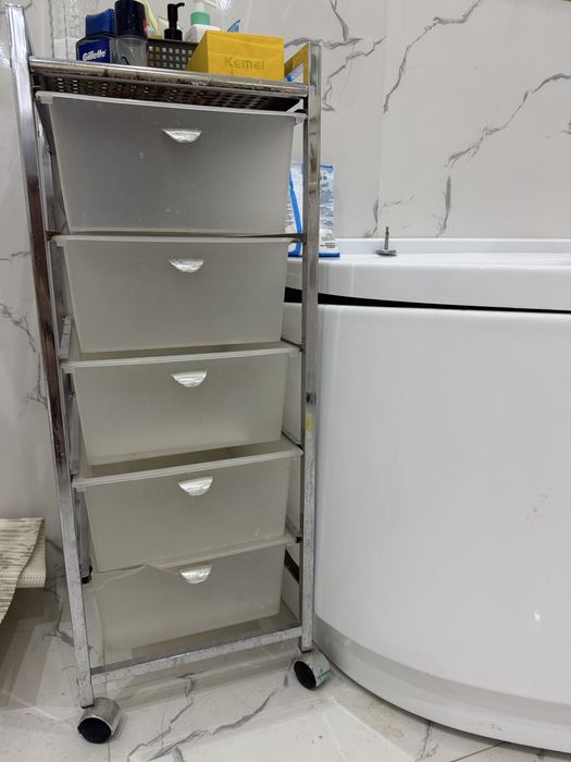 Продам этажерку срочно