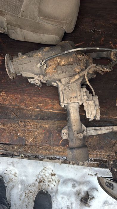 матор на хайлукс 2,5 дизел