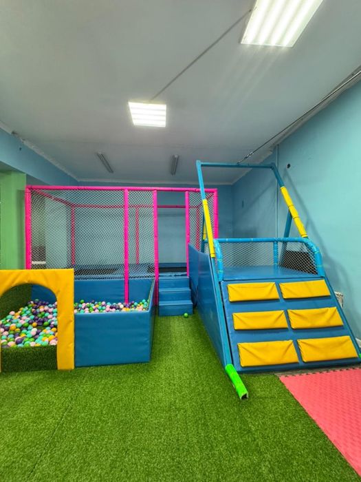 Срочно Продам игровой комплекс