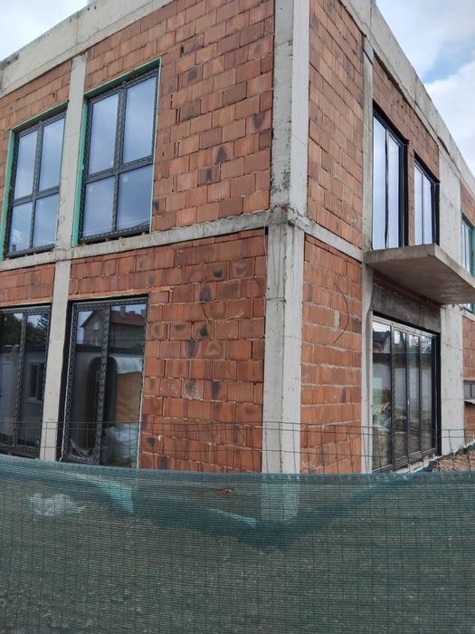 Вътрешни и външни строителни ремонти