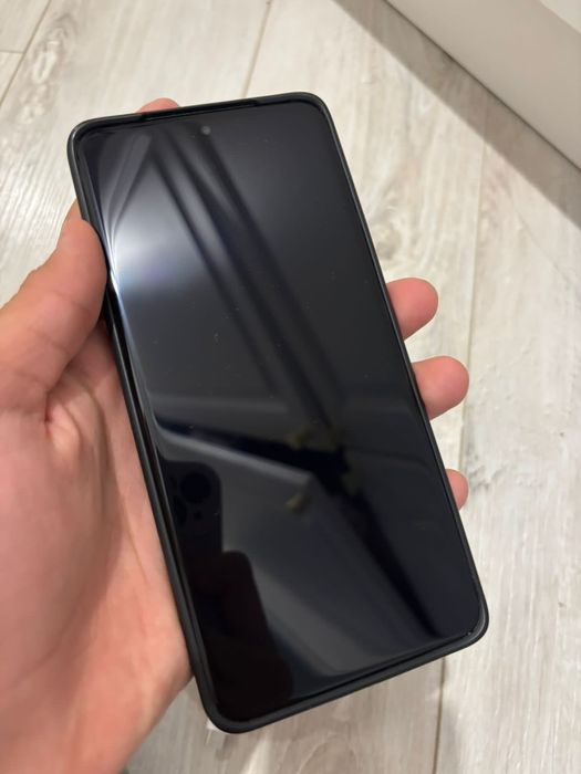 Продам или обменяю vivo x200 pro