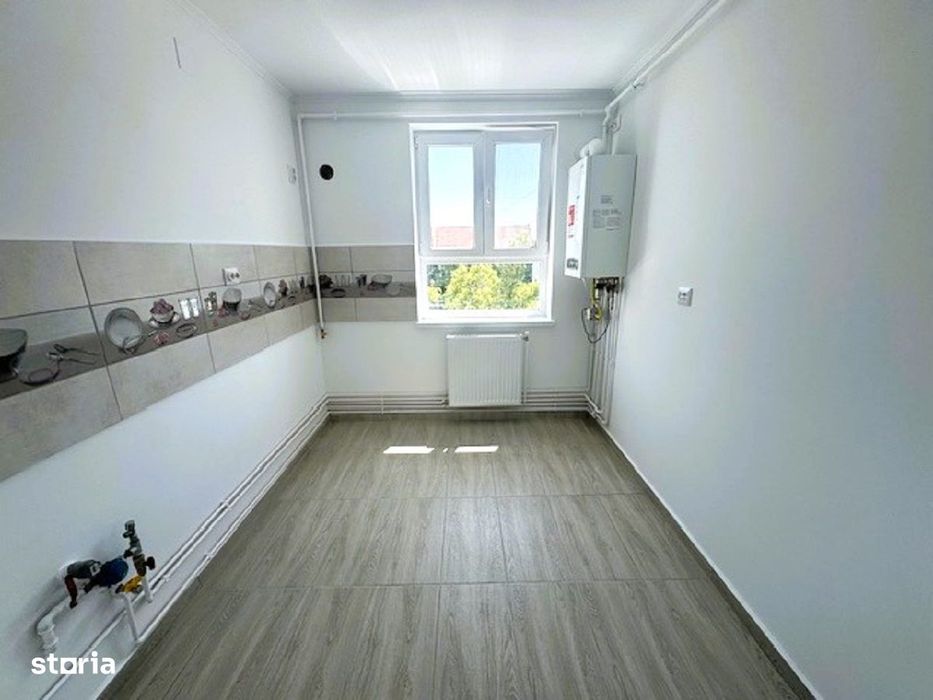 Apartament 3 camere vis a vis de Prefectura complet renovat