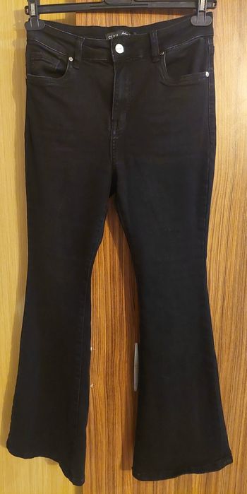 Дамски дънки и панталон