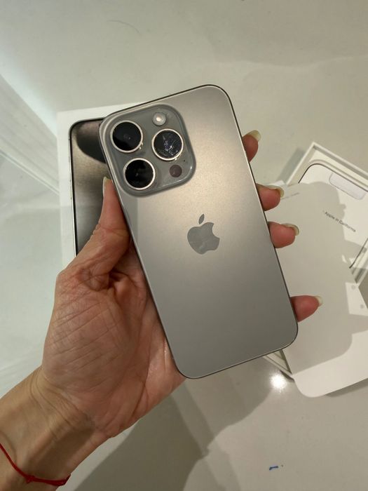Apple iPhone 15 Pro 256GB Natural Titanium