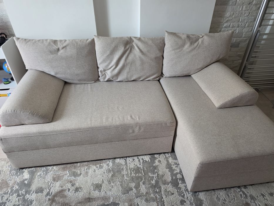 Colțar living extensibil pe dreapta