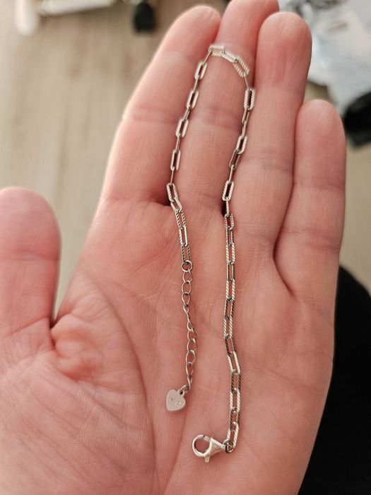 Сребърна нова гривна