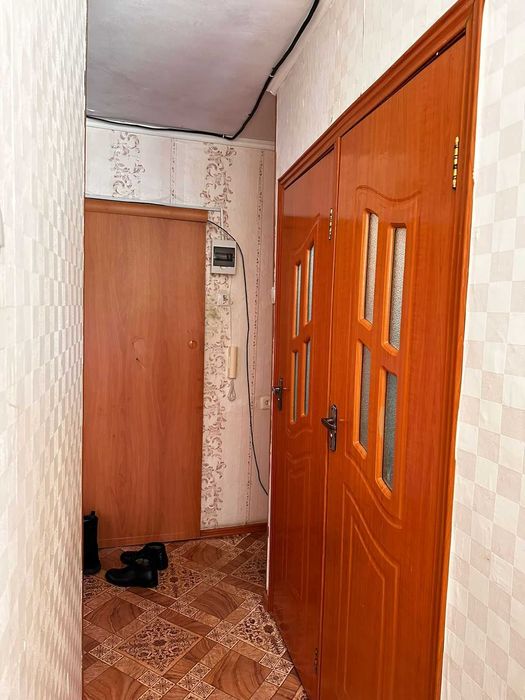 продам 2х комн кв за Достыком