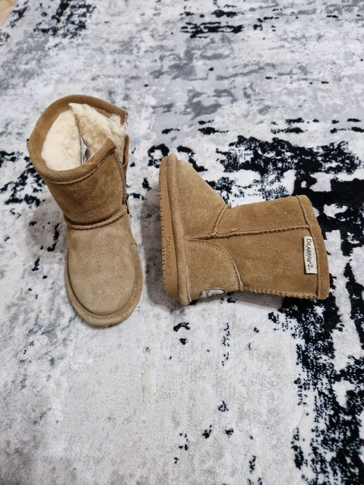 Ghete de iarna Bearpaw din piele intoarsa Emma (ugg)