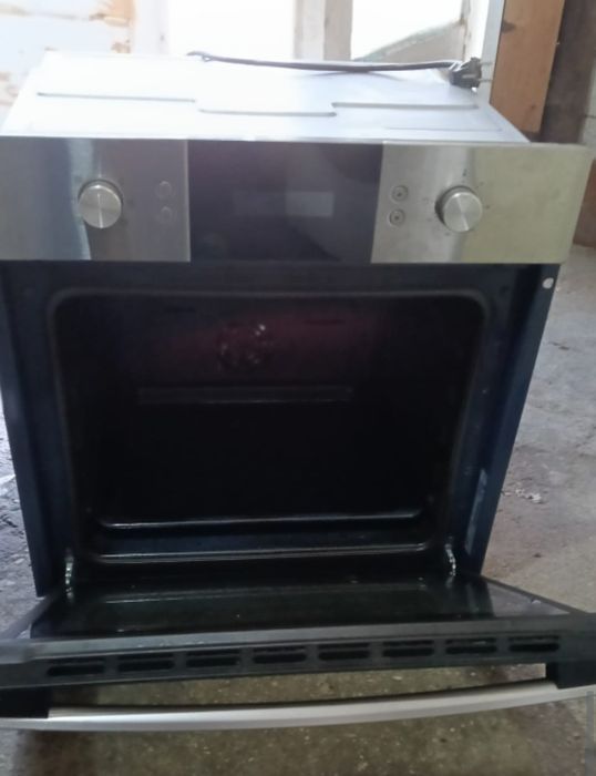 Cuptor de vanzare