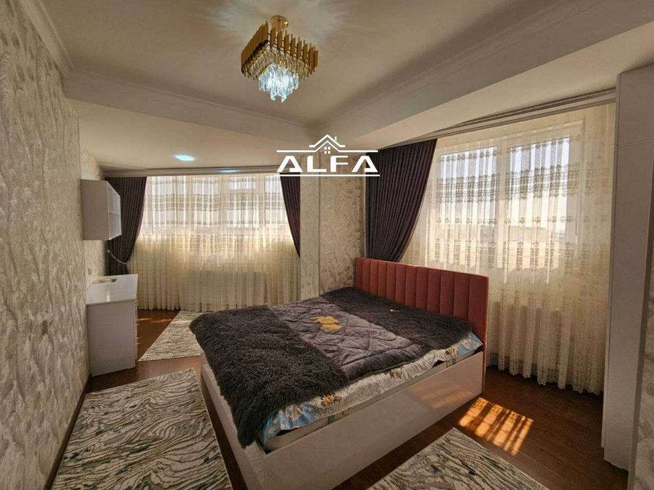 kvartira uy xonadon sotiladi 3 xonali qilingan 95m² 8-qavat.