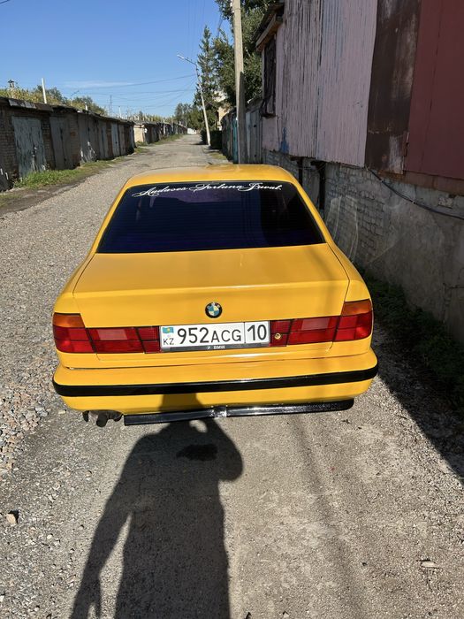 Продам BMW 520 I H