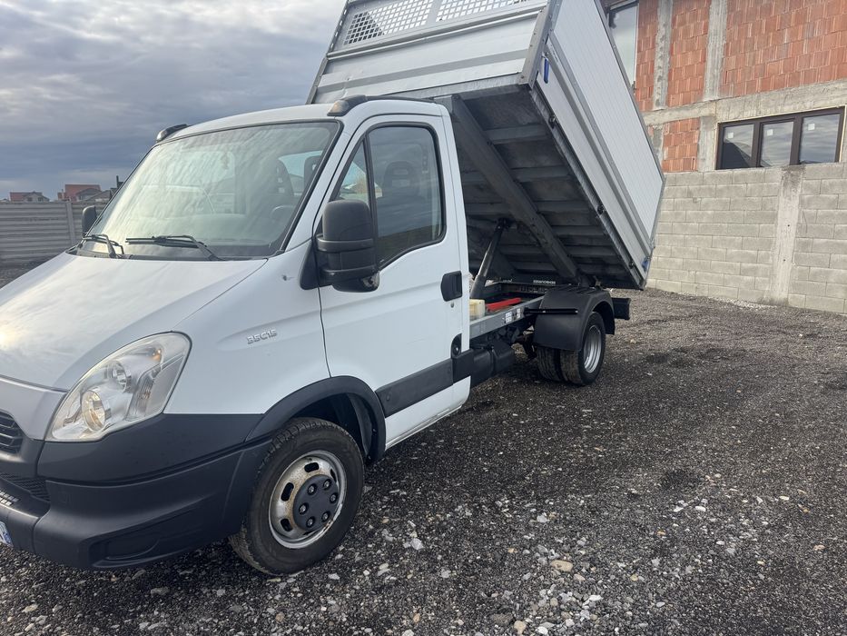 Iveco basculabil pe spate