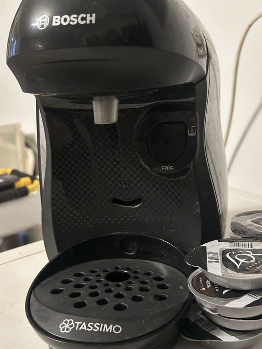 Expresor cu capsule Bosch