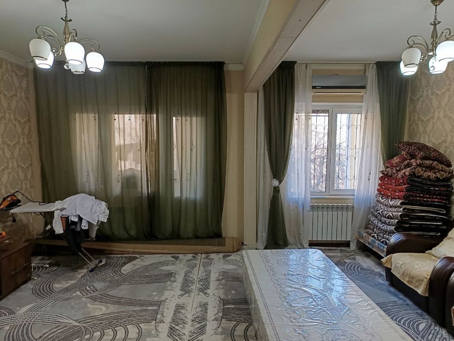 Массив 5 Куйлюк. 4-х комн. Удвоенный зал. Не торец. 92м².
Ориентир Баз