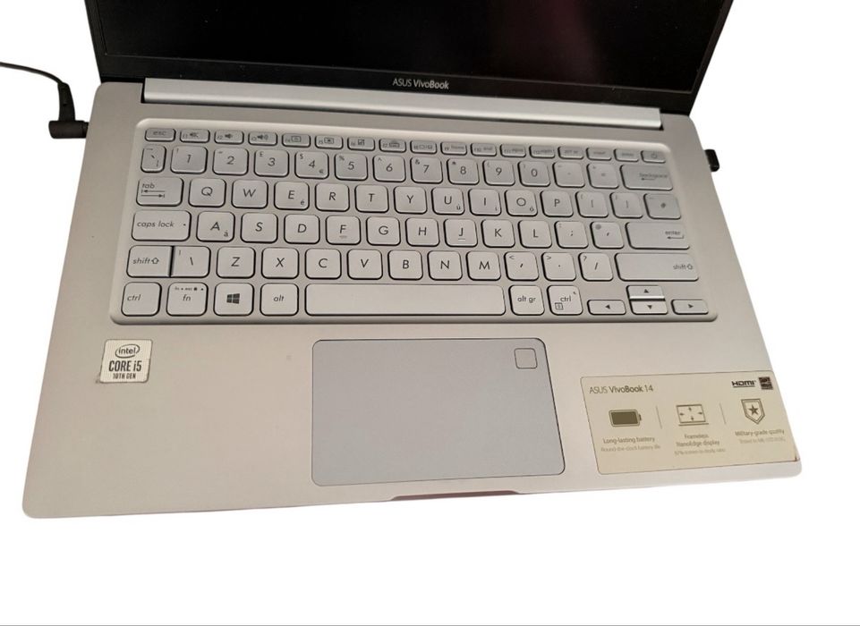 Laptop ASUS VivoBook 14 X403JA - i5 Gen 10 - subțire, rapid, elegant